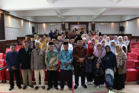Pererat Silaturahmi, UPT Perpustakaan UIN Sunan Kalijaga Gelar Pembinaan Pegawai dan Syawalan 2026